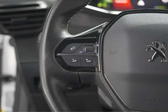 Peugeot 2008 (2020) thumbnail 29