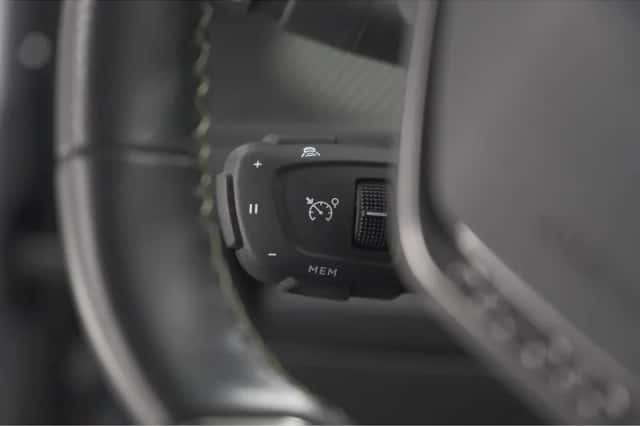 Peugeot 2008 (2020) thumbnail 33