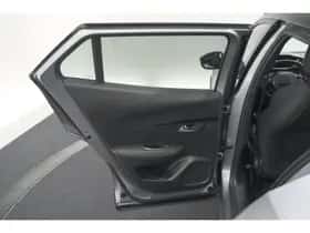 Peugeot 2008 (2020) thumbnail 57