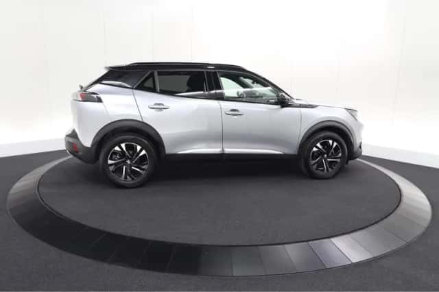 Peugeot 2008 (2020) thumbnail 9