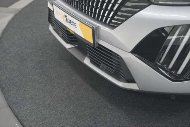 Peugeot 2008 (2024) thumbnail 16