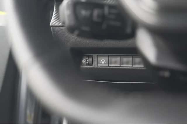 Peugeot 2008 (2024) thumbnail 38