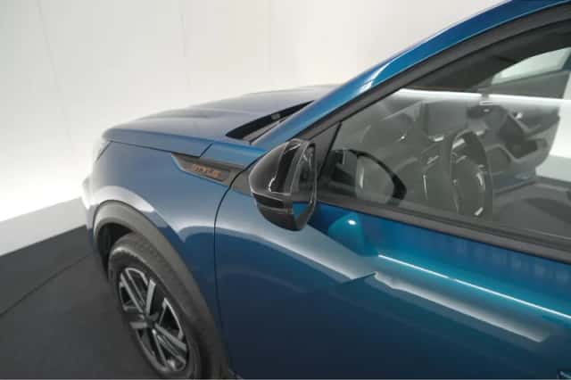 Peugeot 2008 (2025) thumbnail 17