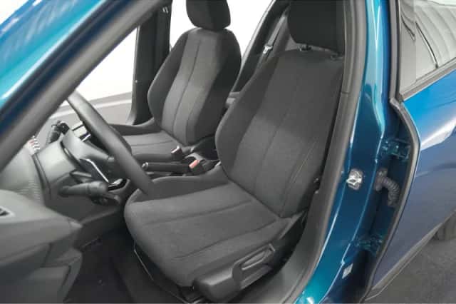 Peugeot 2008 (2025) thumbnail 21