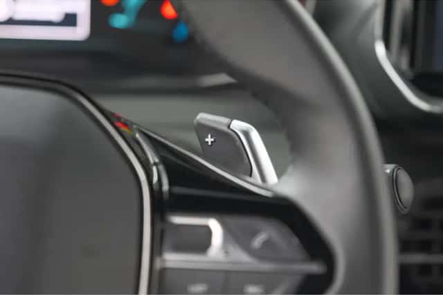 Peugeot 2008 (2025) thumbnail 29