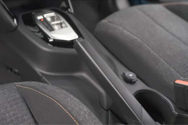 Peugeot 2008 (2025) thumbnail 35