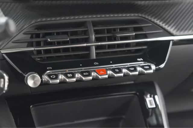 Peugeot 2008 (2025) thumbnail 37