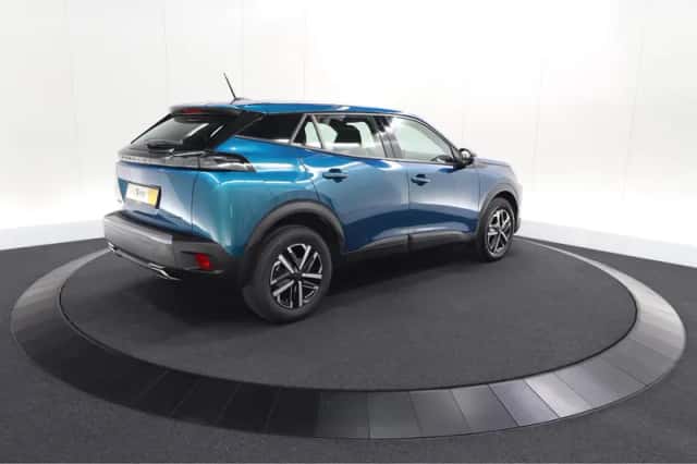 Peugeot 2008 (2025) thumbnail 5