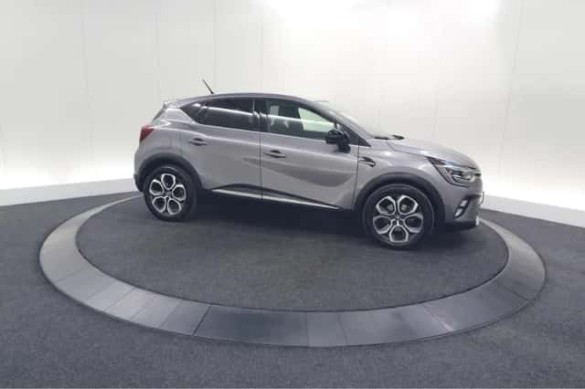 Renault Captur (2021) thumbnail 6
