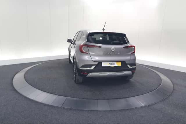 Renault Captur (2021) thumbnail 9