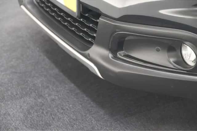 Peugeot 2008 (2018) thumbnail 15