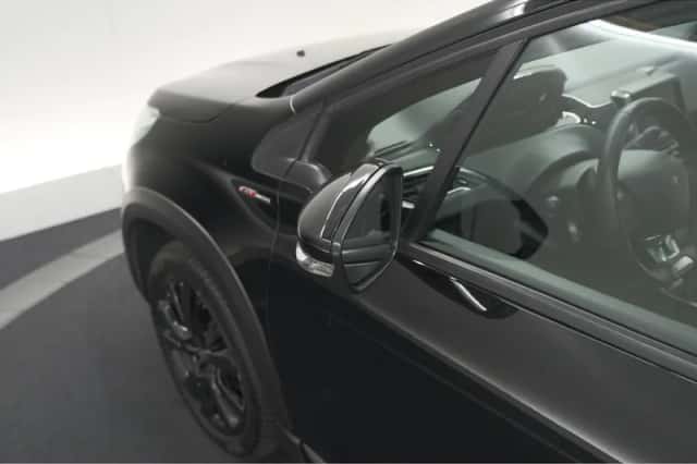Peugeot 2008 (2018) thumbnail 18