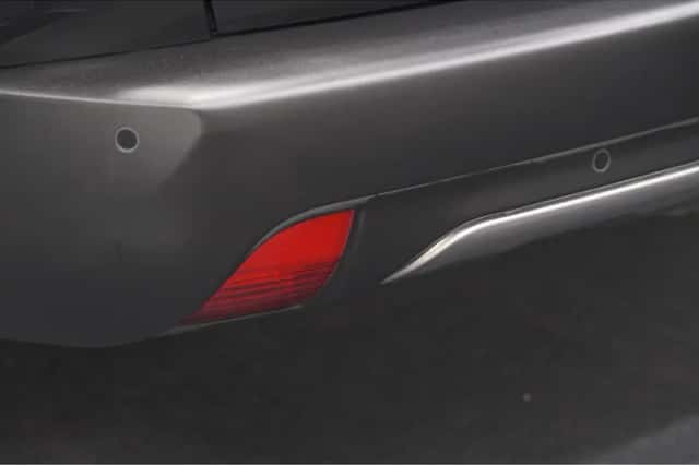 Peugeot 2008 (2018) thumbnail 19