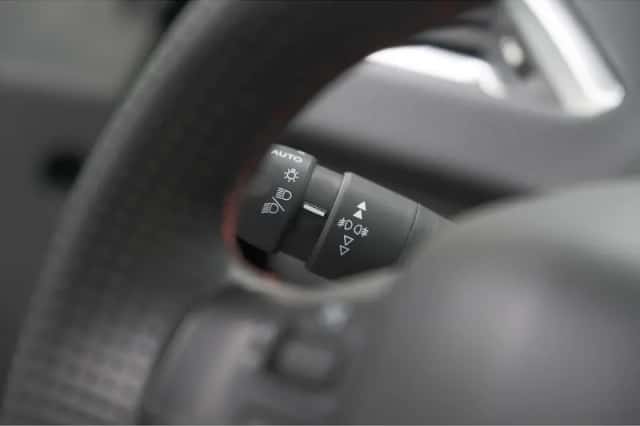 Peugeot 2008 (2018) thumbnail 29