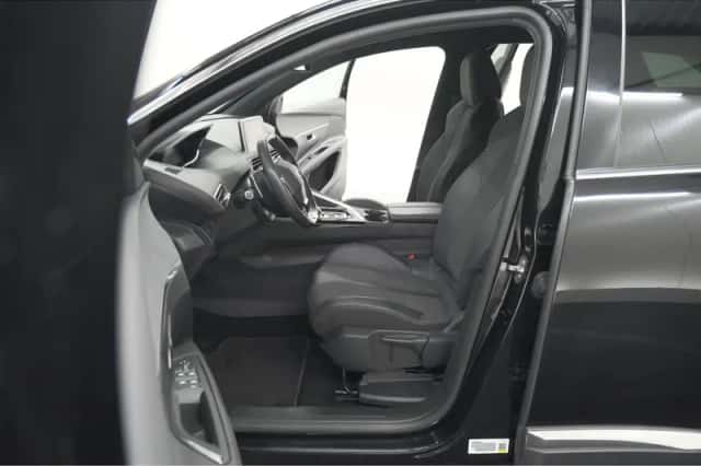 Peugeot 3008 (2020) thumbnail 22