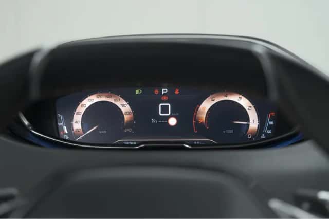 Peugeot 3008 (2020) thumbnail 35