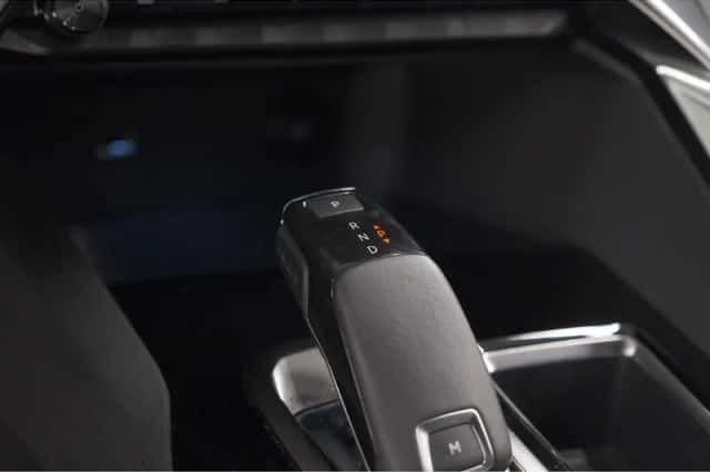 Peugeot 3008 (2020) thumbnail 38