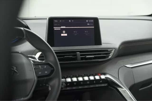 Peugeot 3008 (2020) thumbnail 44