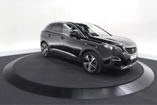 Peugeot 3008 (2020) thumbnail 6