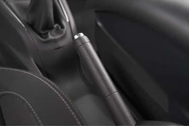 Peugeot 208 (2019) thumbnail 32