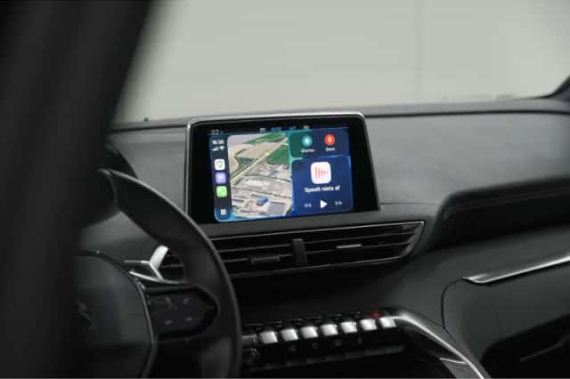 Peugeot 5008 (2020) thumbnail 3