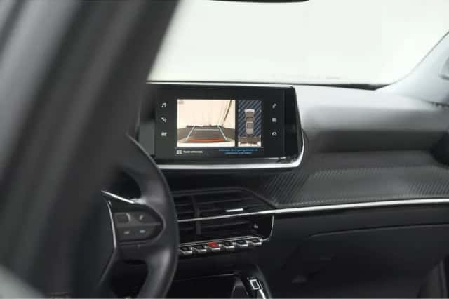 Peugeot 2008 (2020) thumbnail 6
