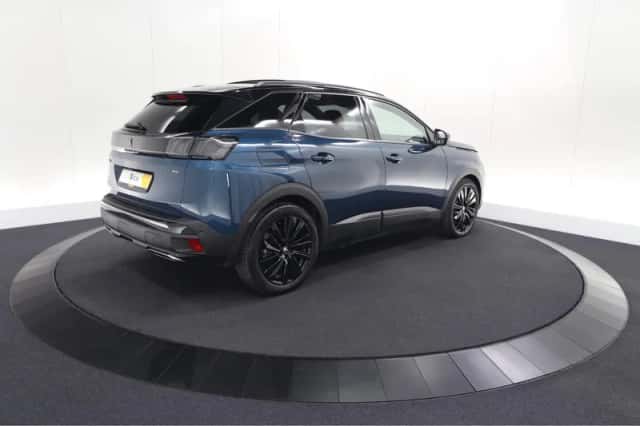 Peugeot 3008 (2021) thumbnail 5