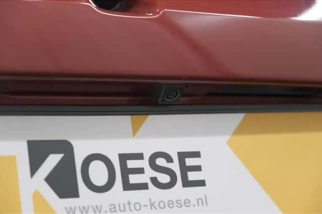 Peugeot 108 (2021) thumbnail 1