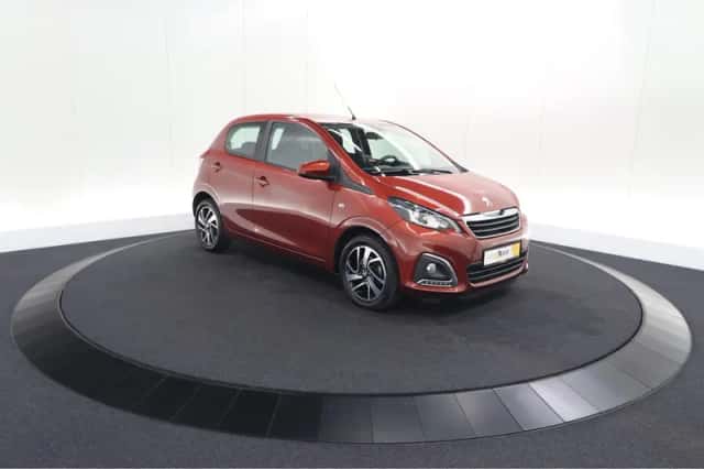 Peugeot 108 (2021) thumbnail 3