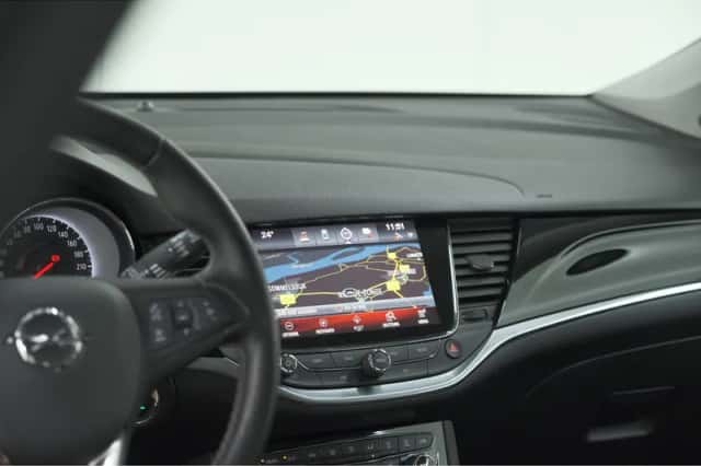 Opel Astra (2018) thumbnail 5