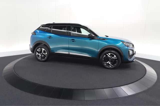 Peugeot 2008 (2025) thumbnail 4