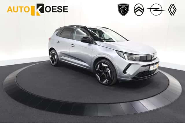 Opel Grandland (2023) thumbnail 1