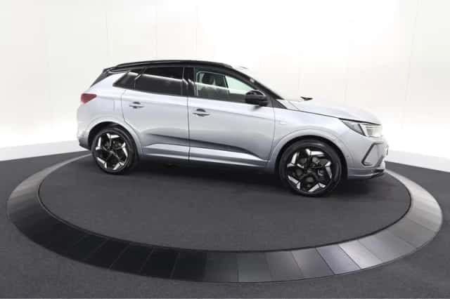Opel Grandland (2023) thumbnail 6