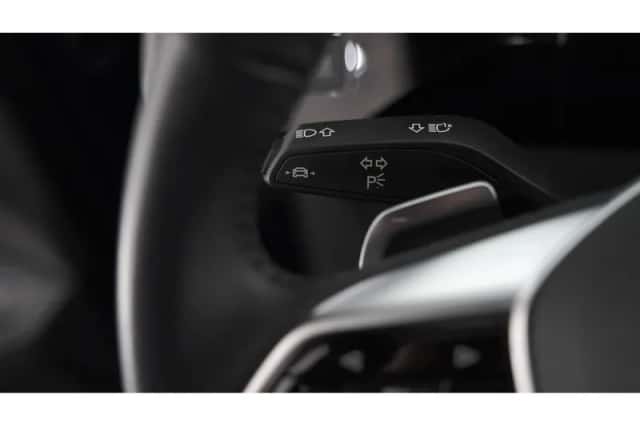 Audi e-tron (2021) thumbnail 30