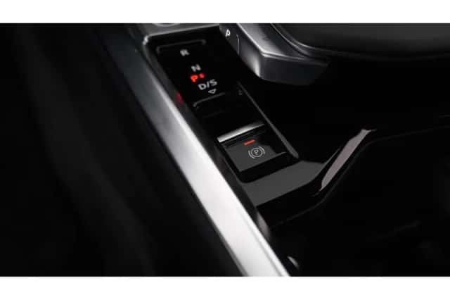 Audi e-tron (2021) thumbnail 38