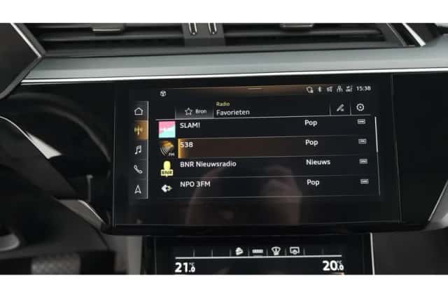 Audi e-tron (2021) thumbnail 42