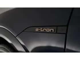 Audi e-tron (2021) thumbnail 50