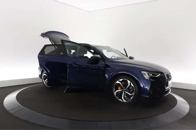 Audi e-tron (2021) thumbnail 68
