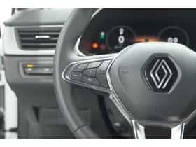 Renault Captur (2024) thumbnail 30