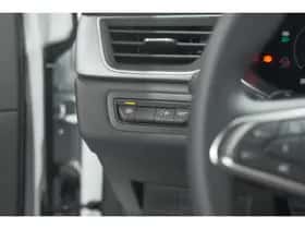 Renault Captur (2024) thumbnail 37