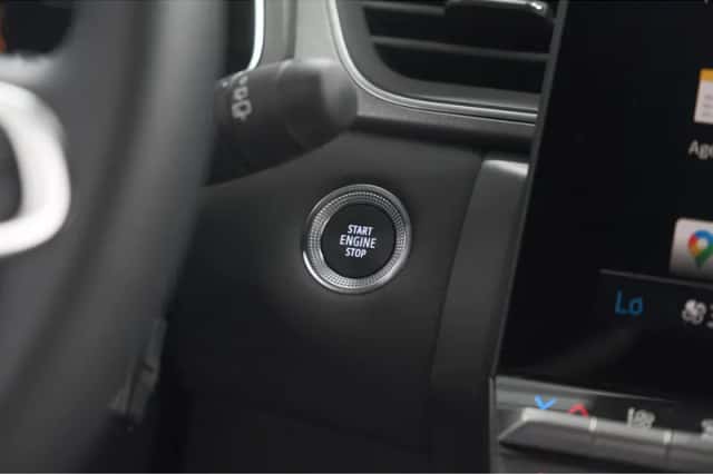 Renault Captur (2024) thumbnail 44