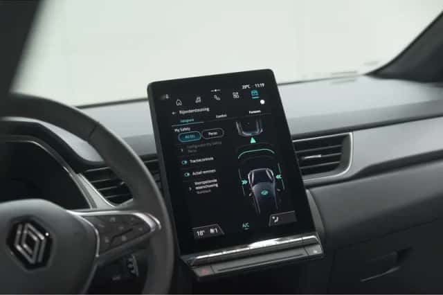 Renault Captur (2024) thumbnail 51