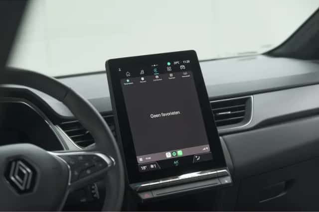 Renault Captur (2024) thumbnail 54
