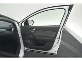 Renault Captur (2024) thumbnail 61