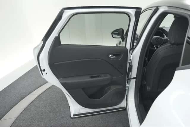 Renault Captur (2024) thumbnail 62