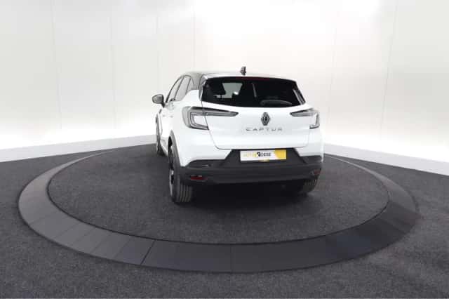 Renault Captur (2024) thumbnail 10