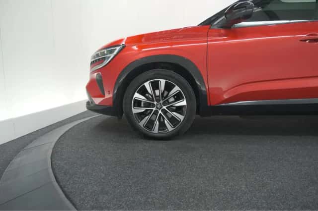 Renault Austral (2025) thumbnail 17