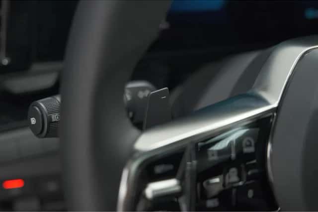 Renault Austral (2025) thumbnail 36