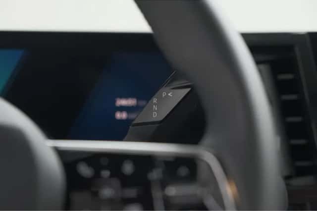 Renault Austral (2025) thumbnail 40