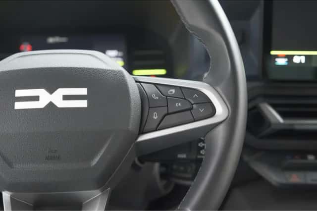 Dacia Duster (2025) thumbnail 30